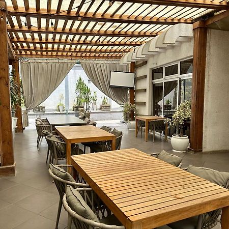 Social House Acomodação com café da manhã Adis Abeba Exterior foto