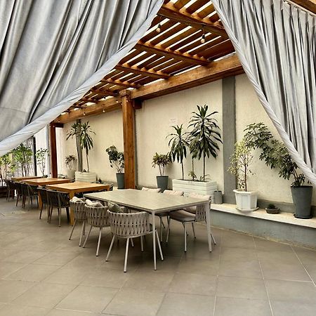 Social House Acomodação com café da manhã Adis Abeba Exterior foto